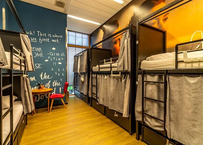 Hostelle - Women Only Hostel Amsterdam